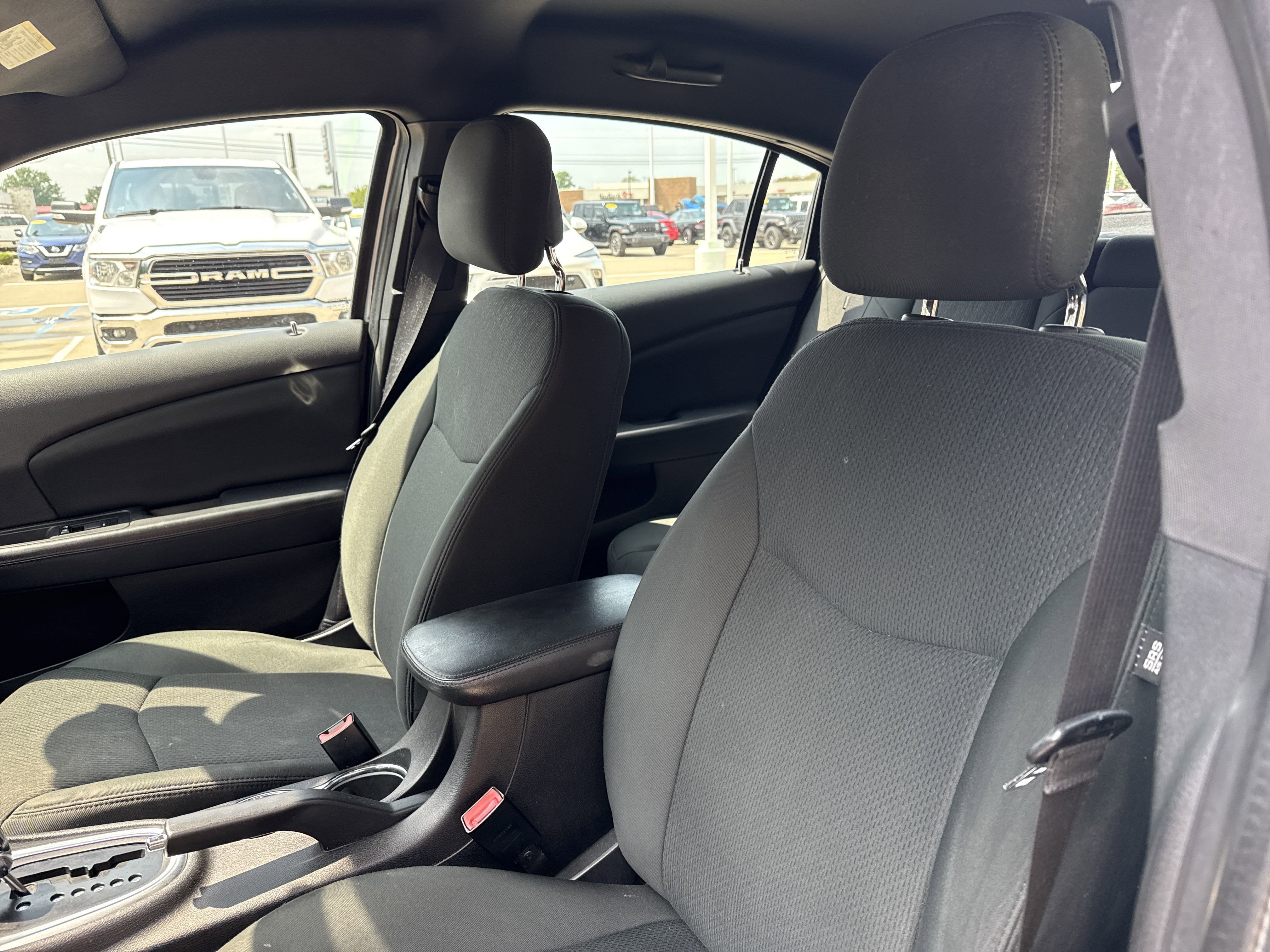 2012 Chrysler 200 LX