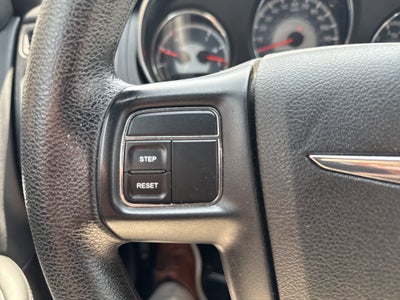 2012 Chrysler 200 LX