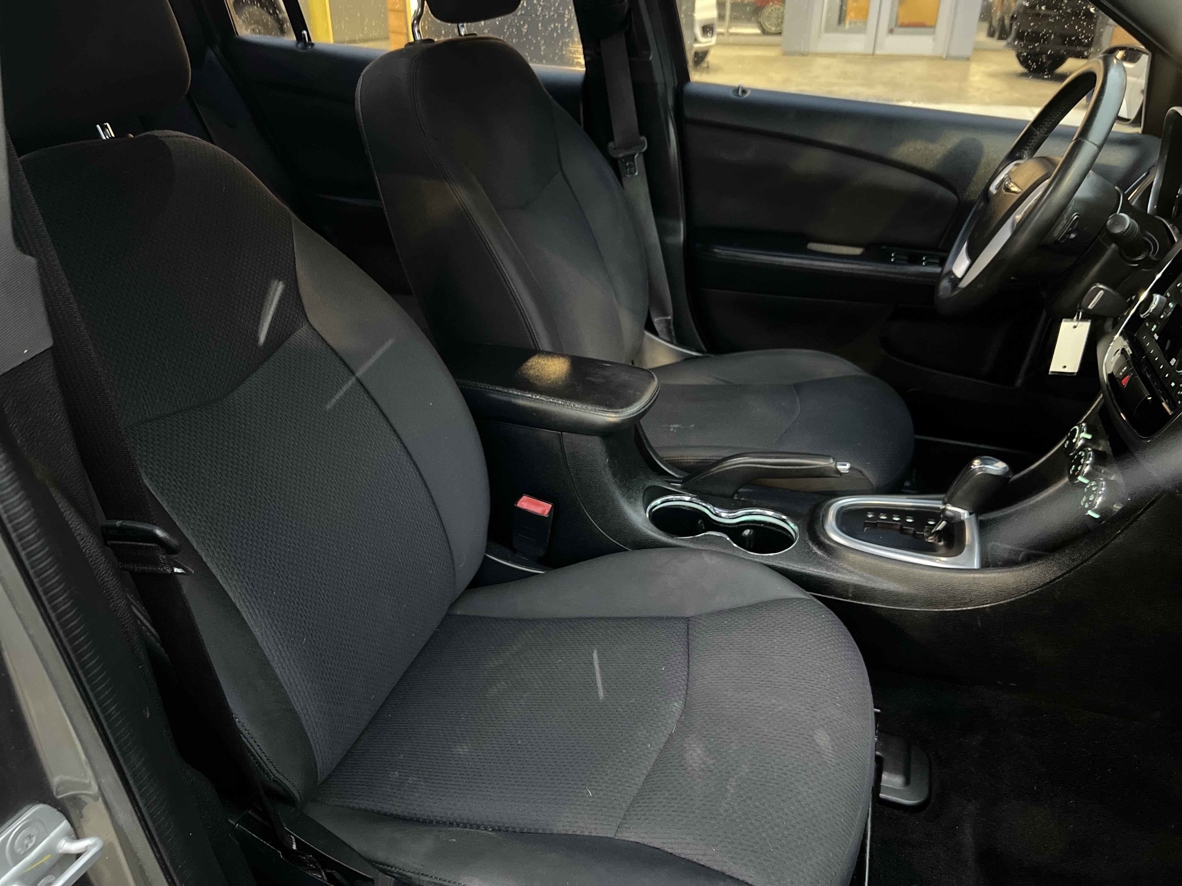 2013 Chrysler 200 Touring