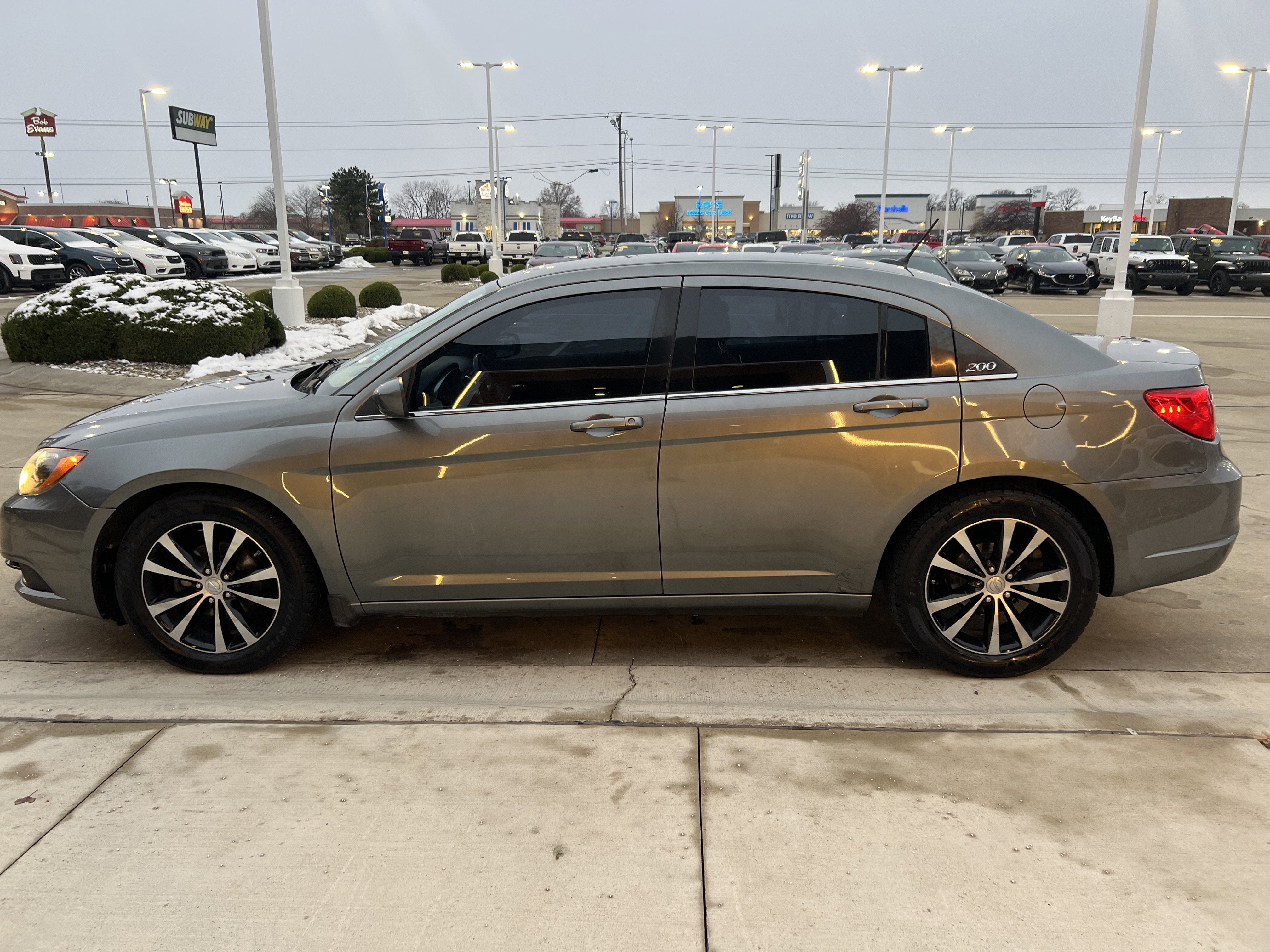 2013 Chrysler 200 Touring