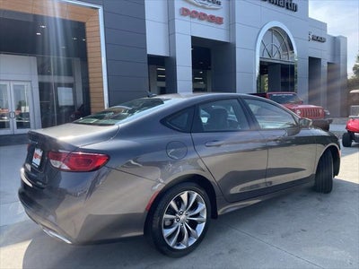 2015 Chrysler 200 S