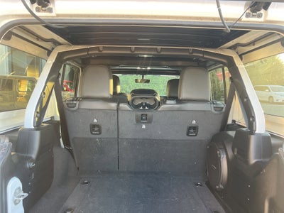 2023 Jeep Wrangler Sahara Altitude