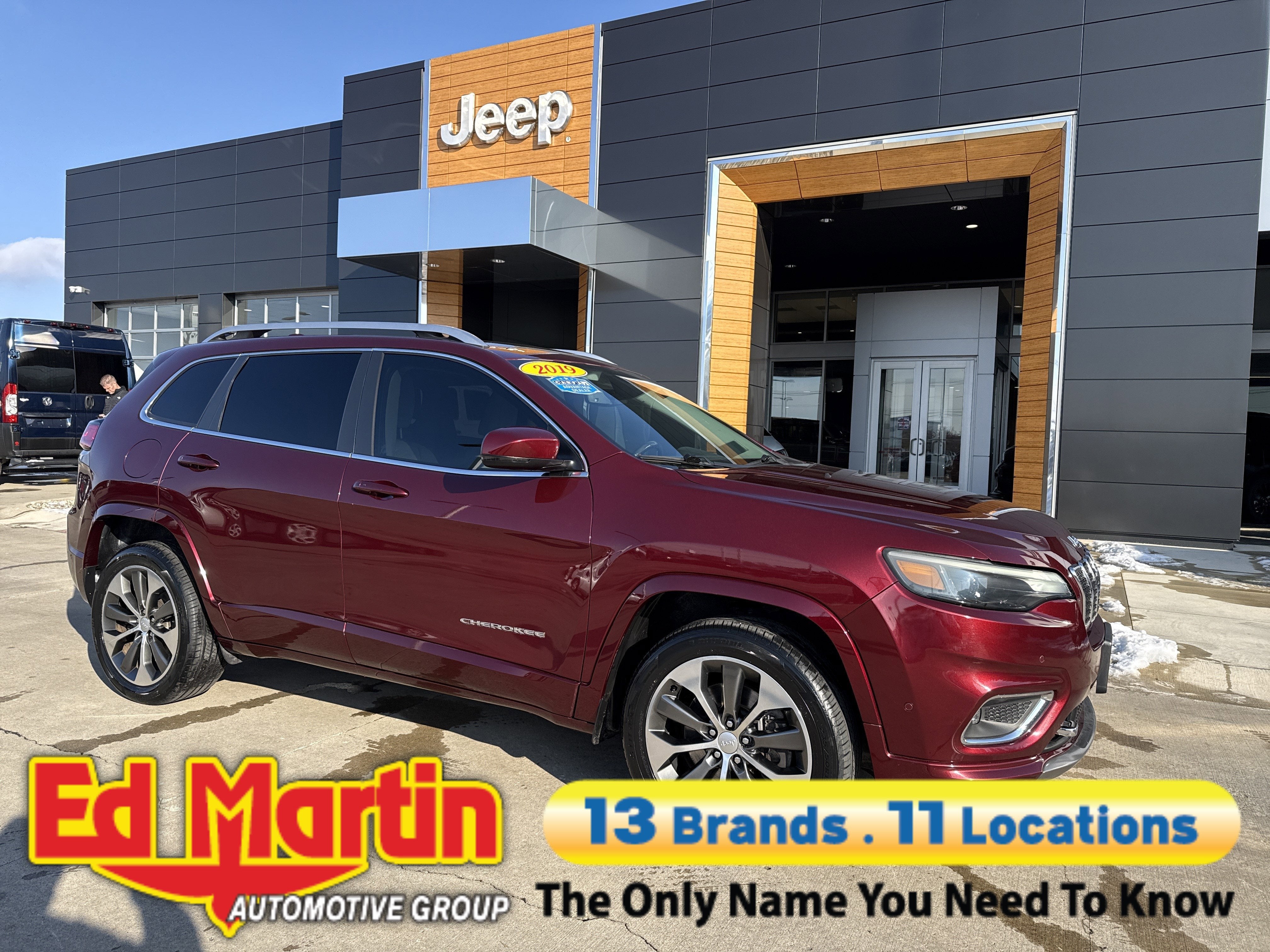 2019 Jeep Cherokee Overland