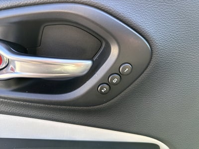 2019 Jeep Cherokee Overland