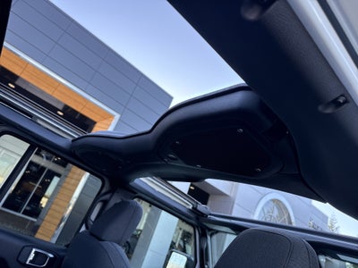 2026 Jeep Wrangler Willys 4 Door 4x4