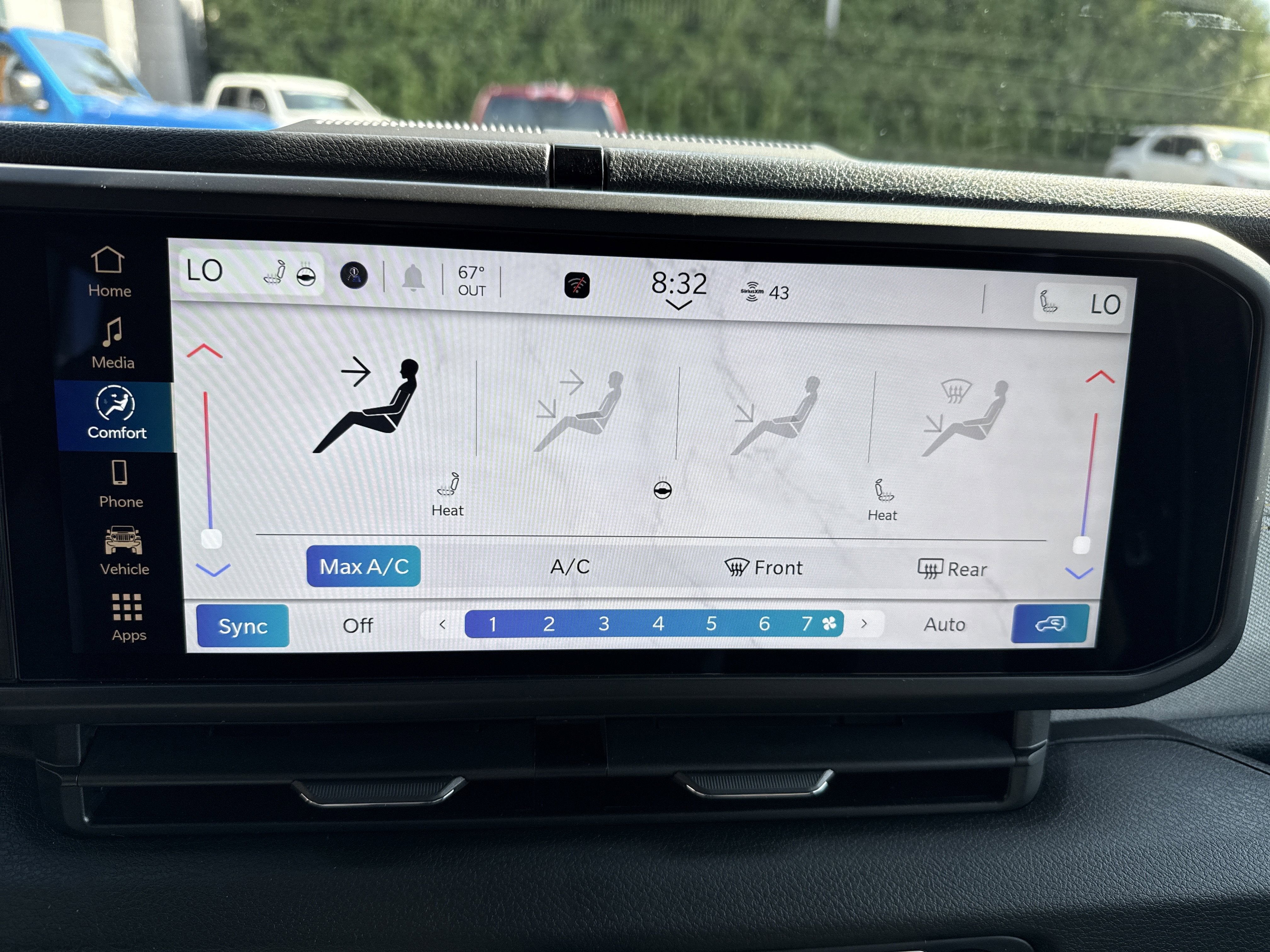 2025 Jeep Wrangler Willys 4 Door 4x4