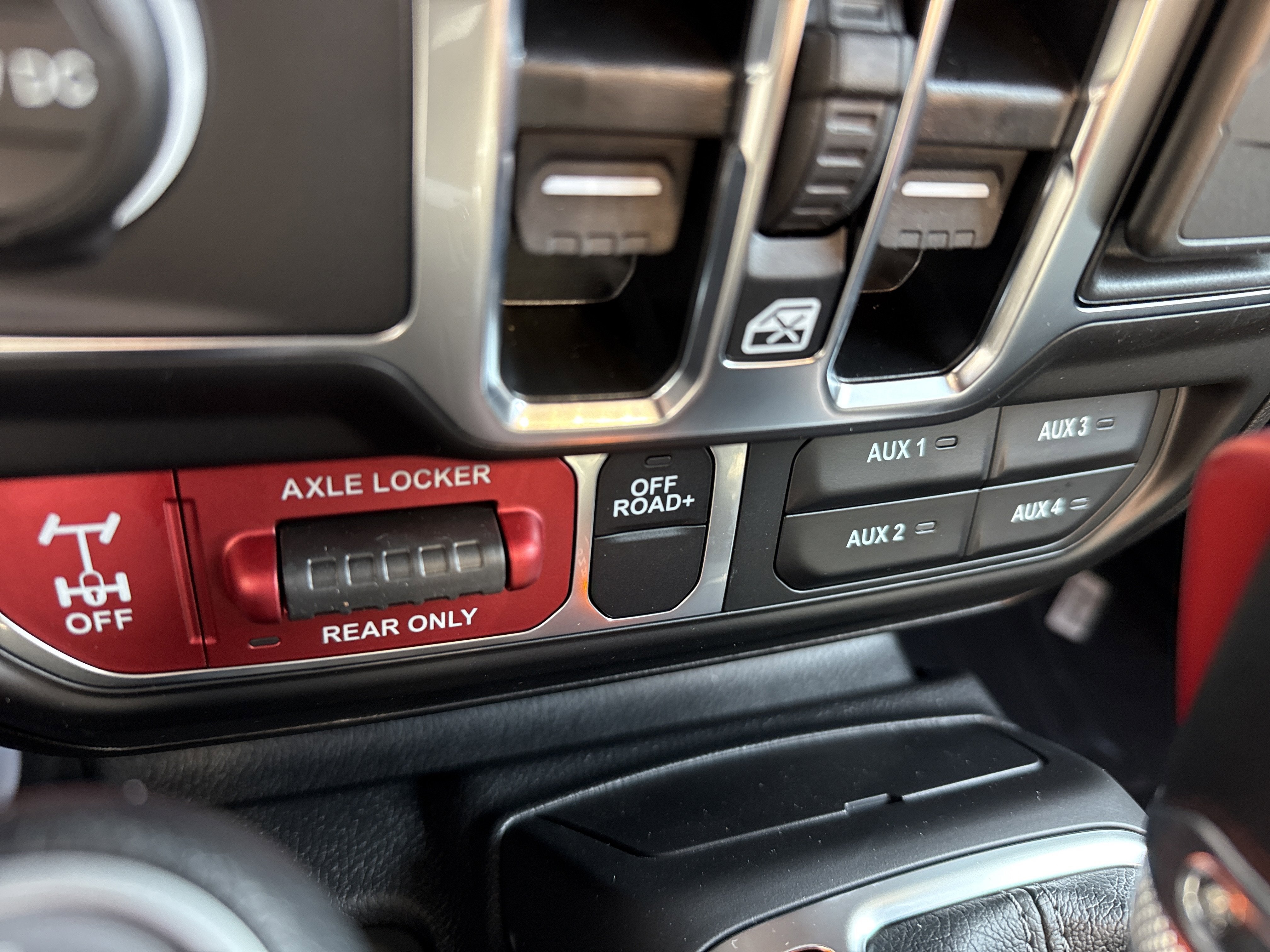 2025 Jeep Wrangler Willys 4 Door 4x4