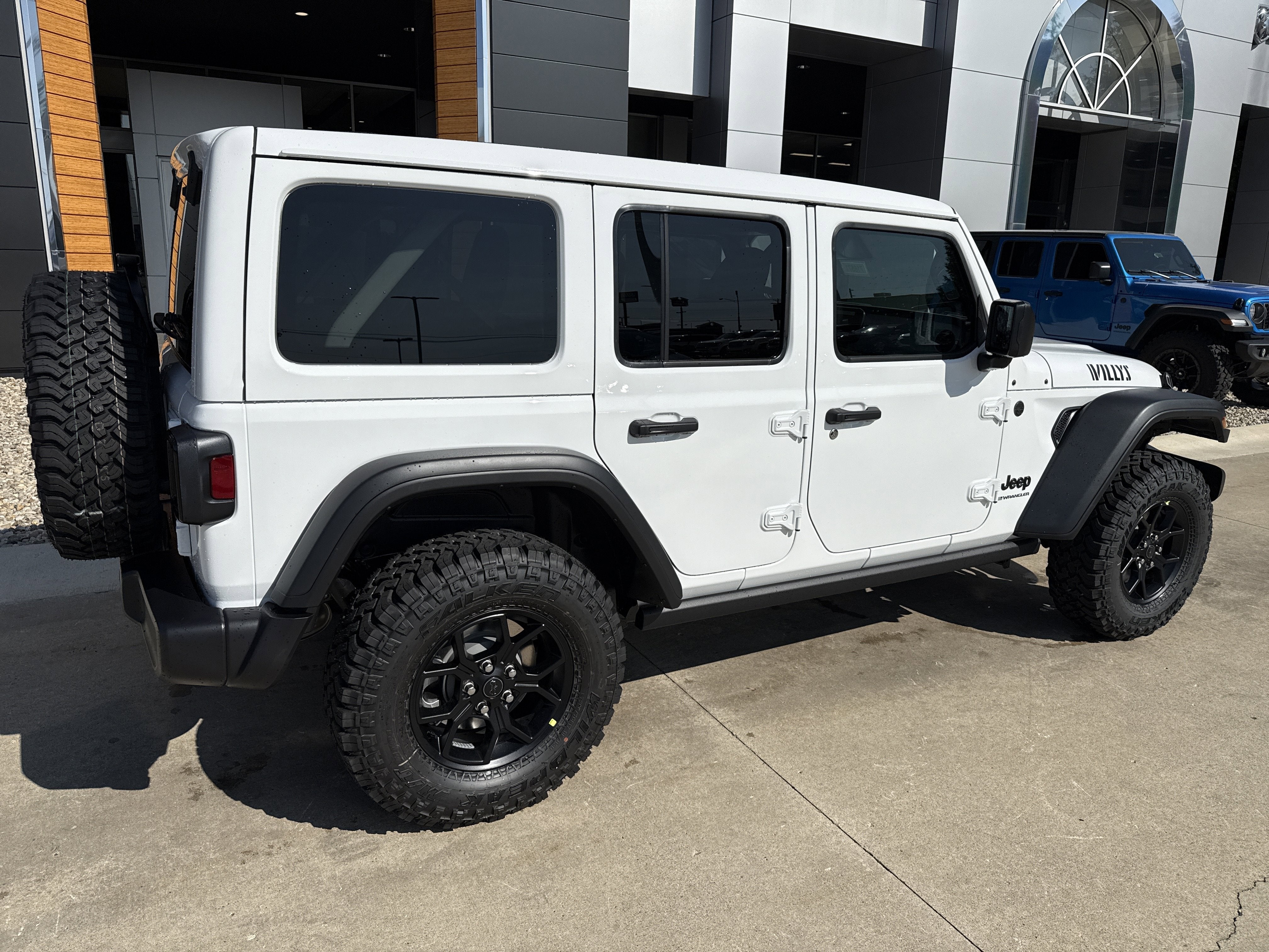 2025 Jeep Wrangler Willys 4 Door 4x4