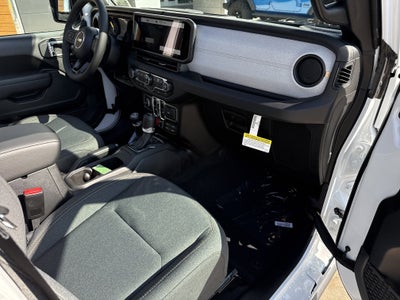 2025 Jeep Wrangler Willys 4 Door 4x4