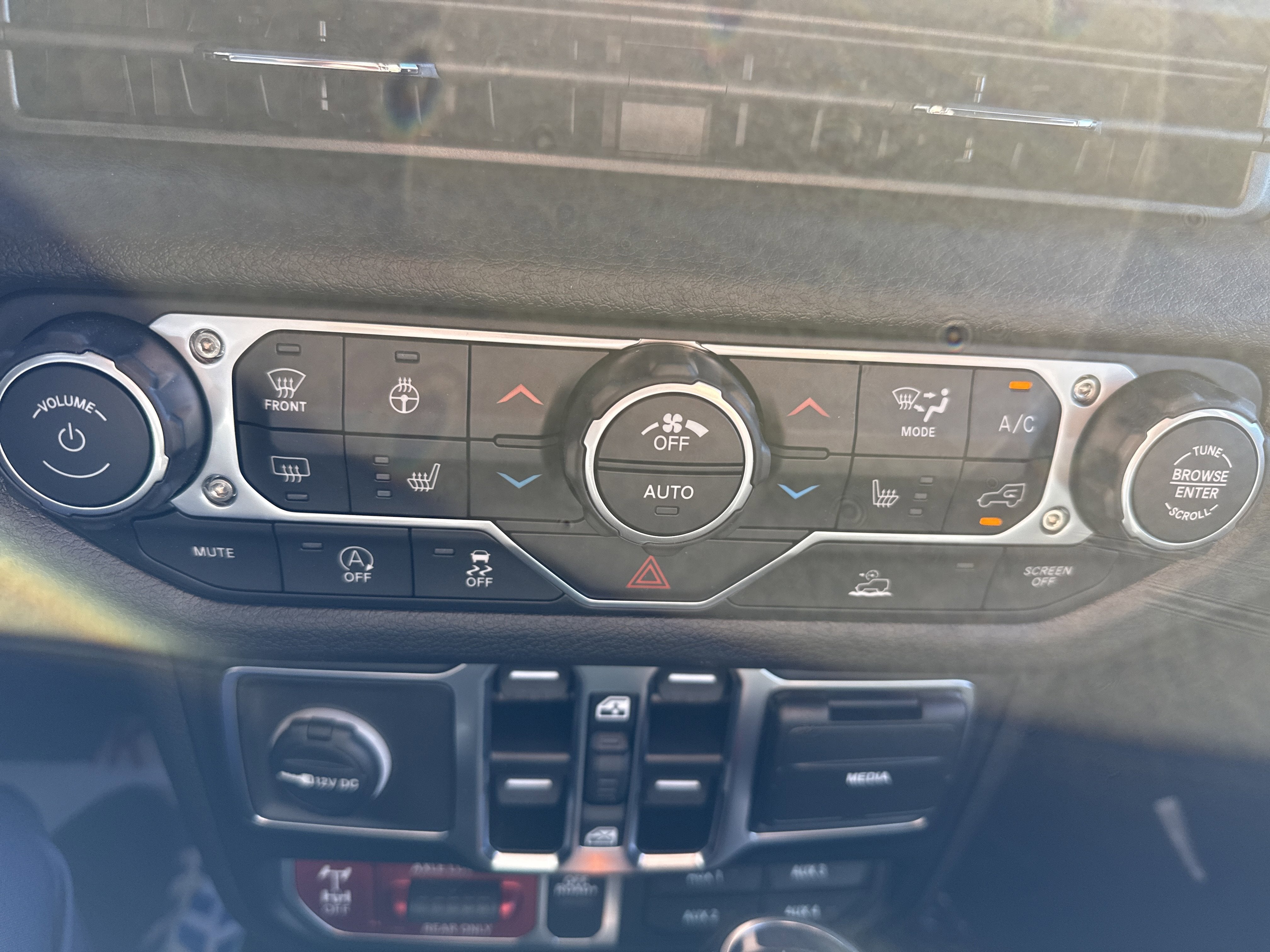 2026 Jeep Wrangler Willys 4 Door 4x4