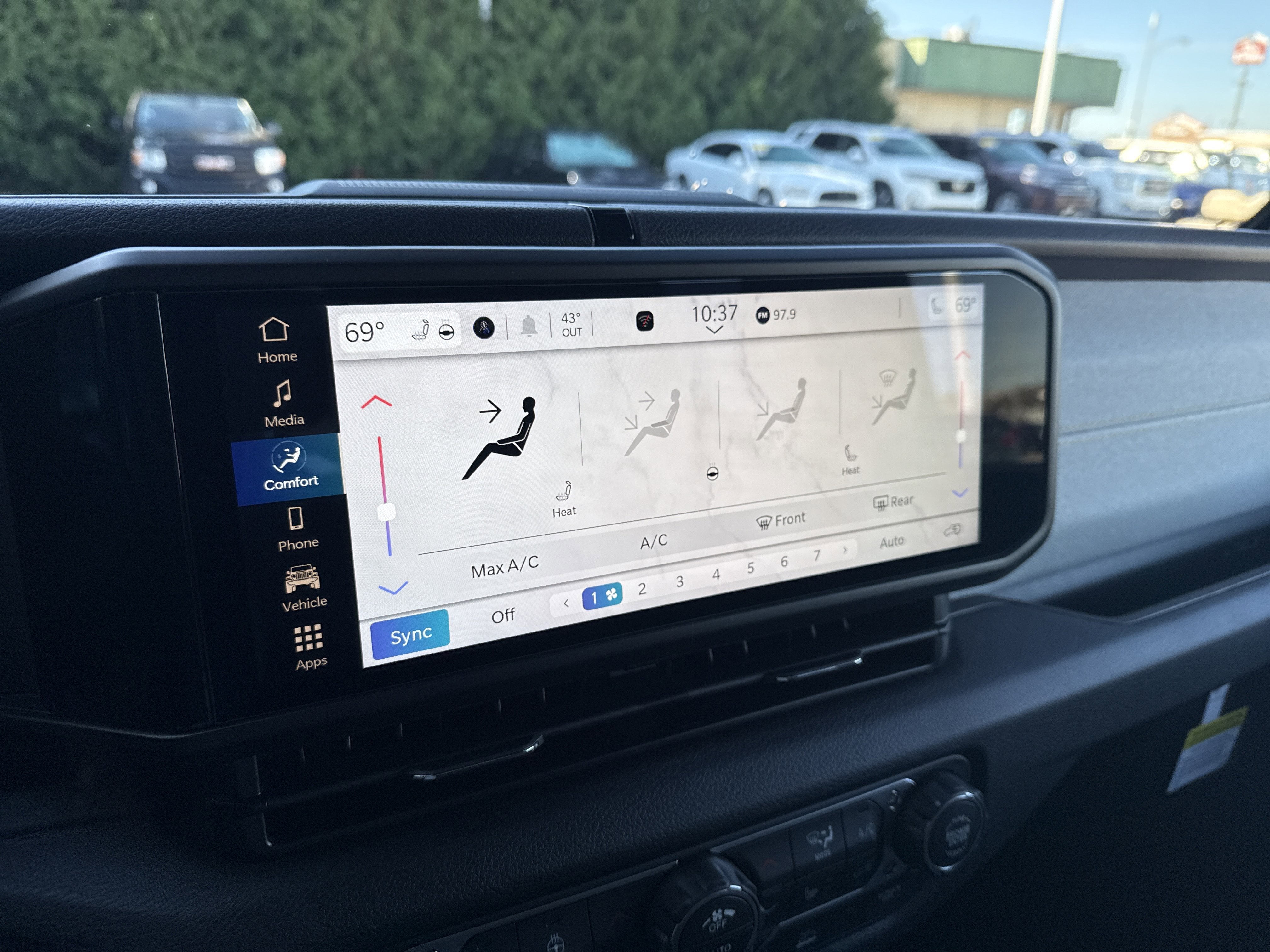 2026 Jeep Wrangler Willys 4 Door 4x4