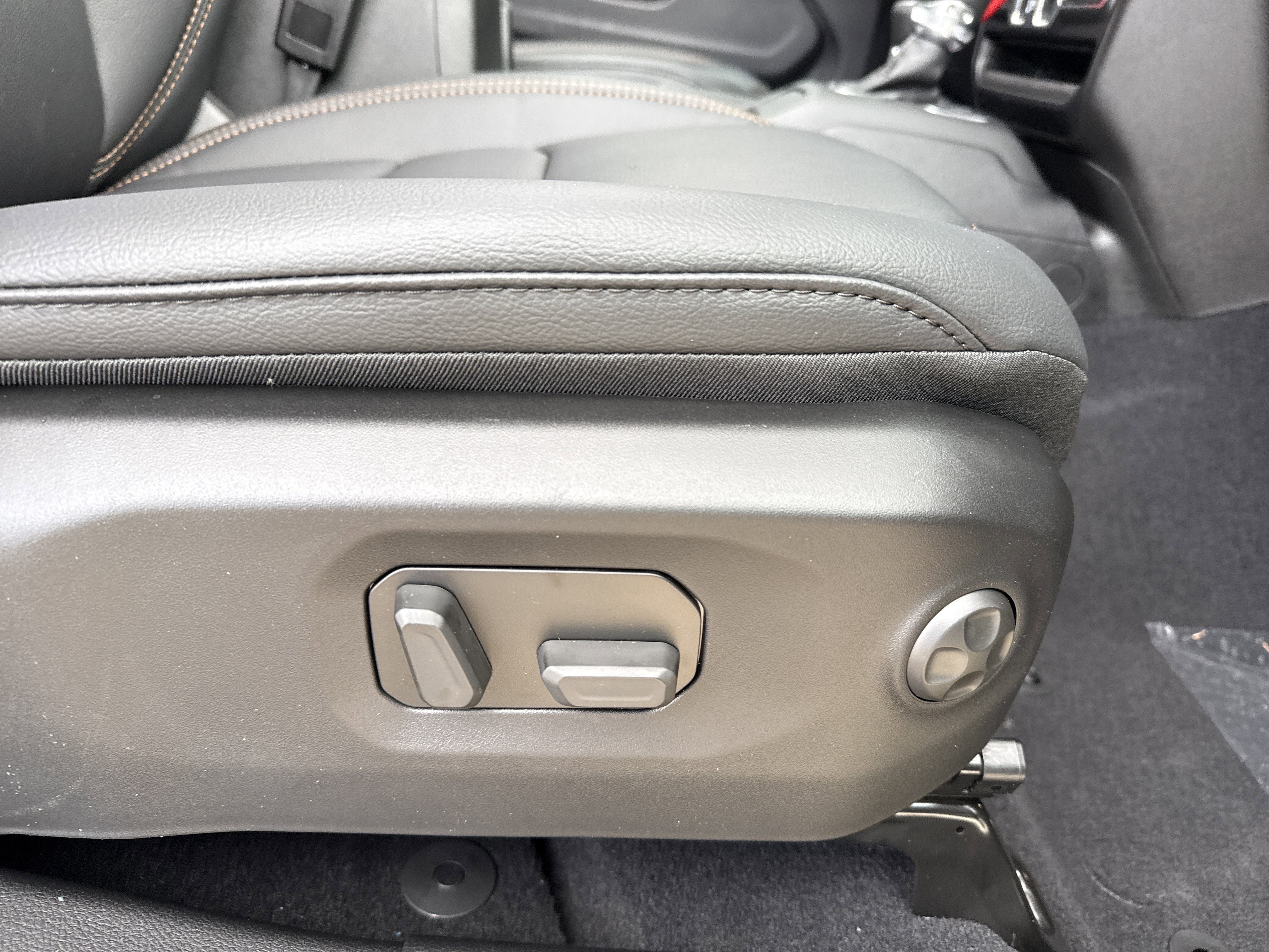 2026 Jeep Wrangler Sahara 4 Door 4x4