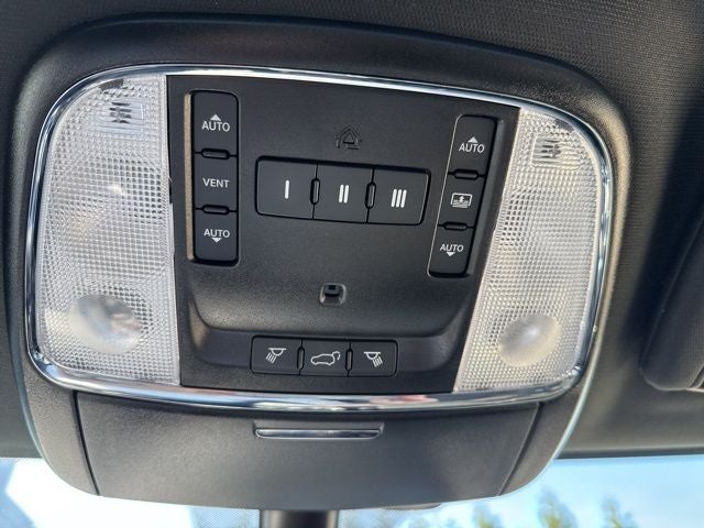 2019 Jeep Grand Cherokee Overland