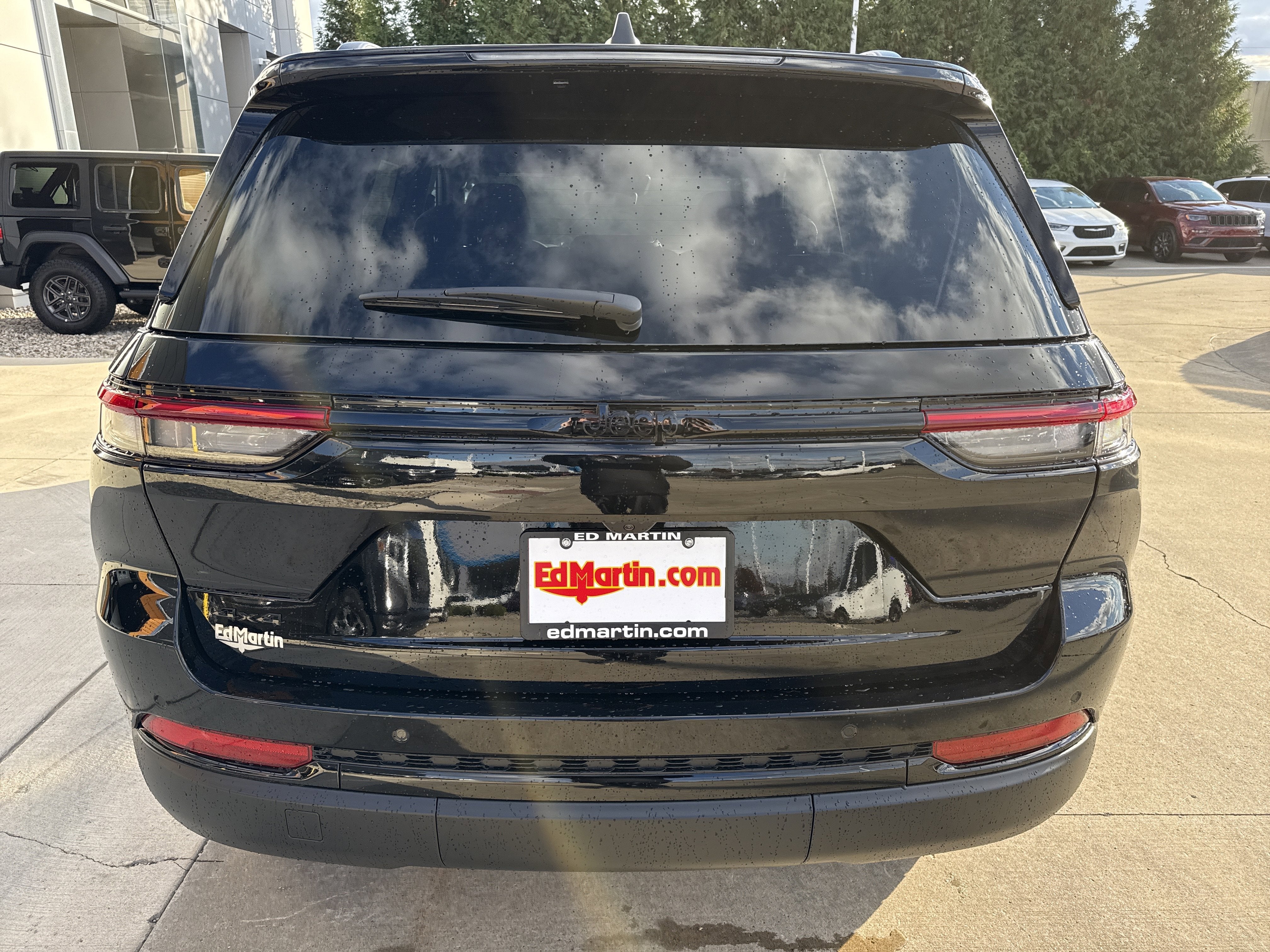 2025 Jeep Grand Cherokee Altitude X 4x4