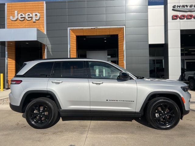 2024 Jeep Grand Cherokee Altitude X