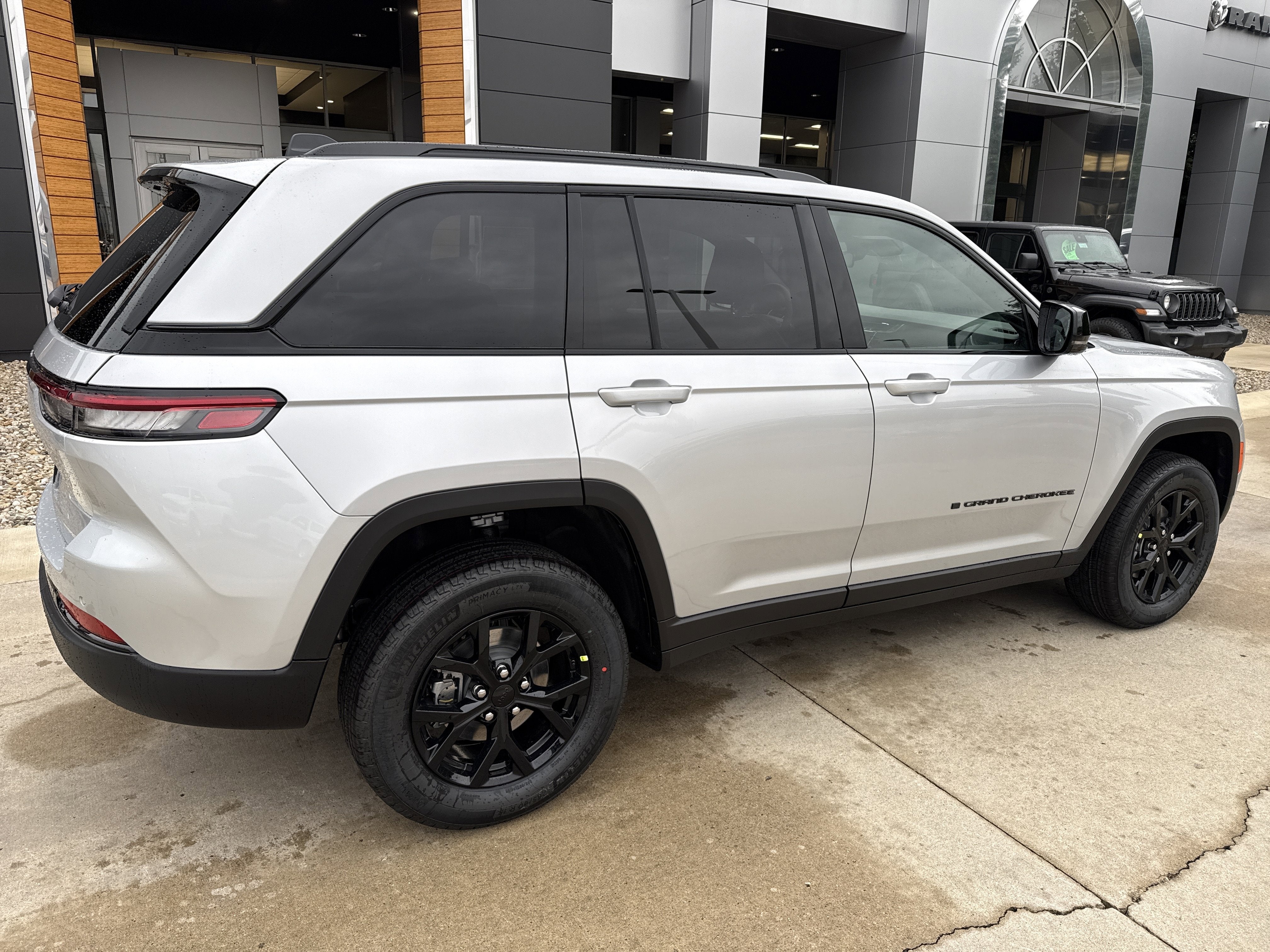 2025 Jeep Grand Cherokee Altitude X