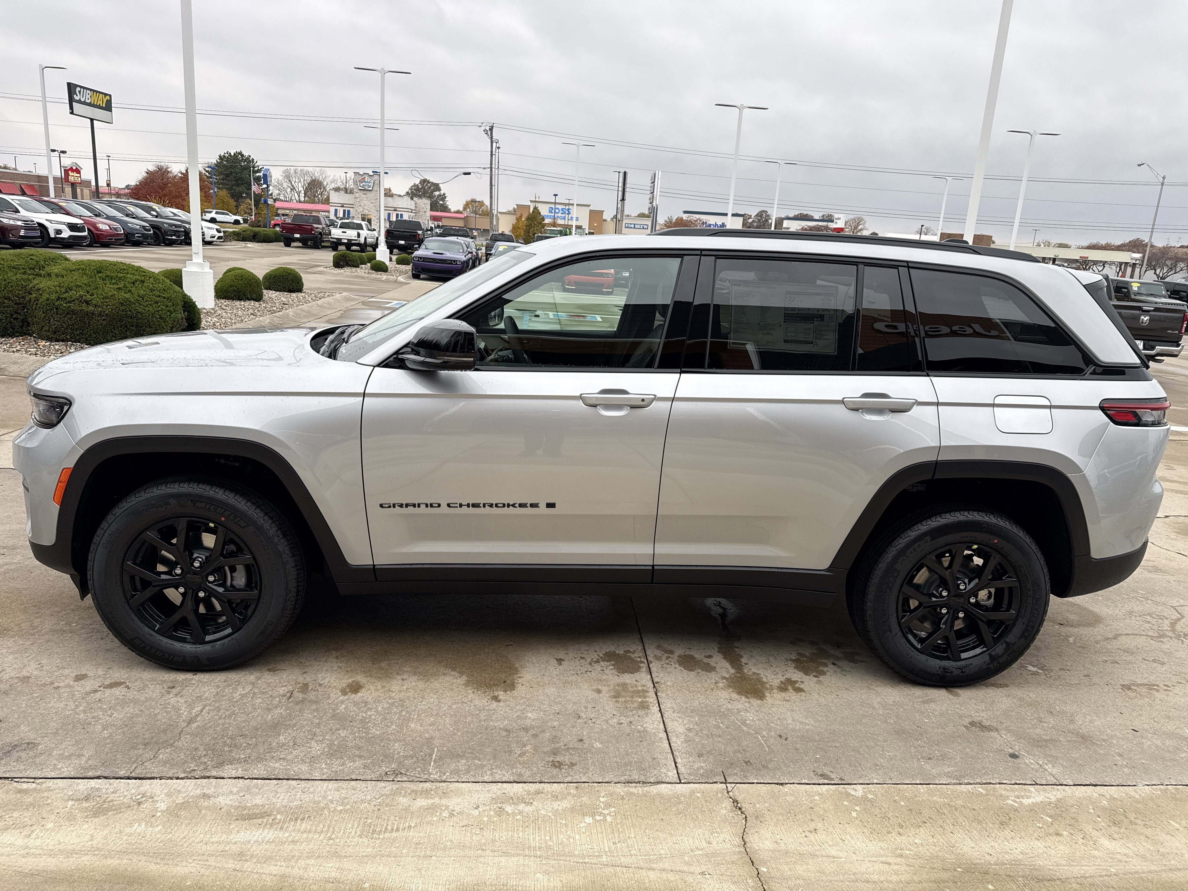 2025 Jeep Grand Cherokee Altitude X