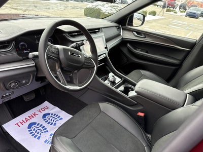 2026 Jeep Grand Cherokee Laredo Altitude 4x4