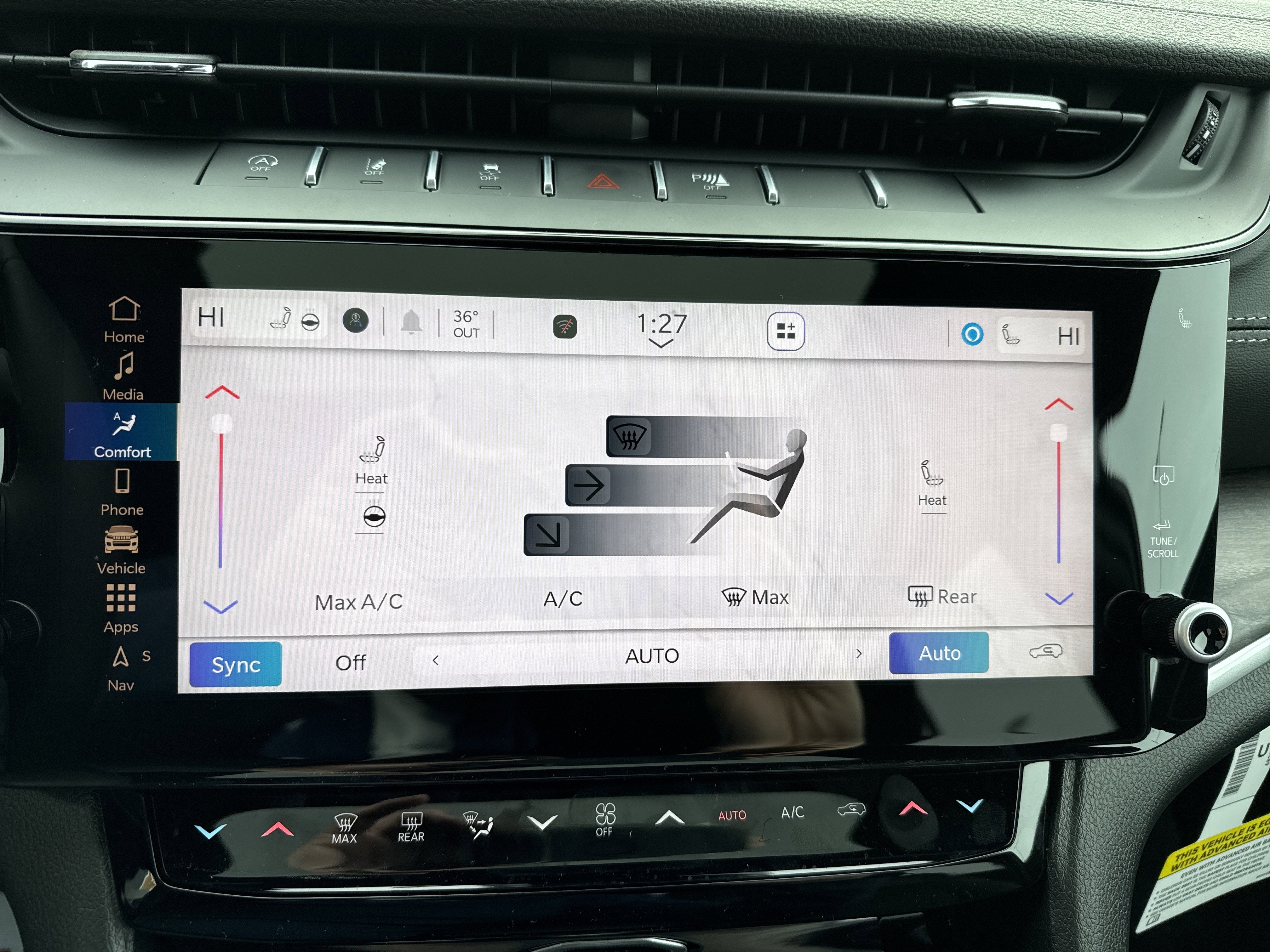 2026 Jeep Grand Cherokee Laredo Altitude 4x4