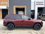 2026 Jeep Grand Cherokee Laredo Altitude 4x4