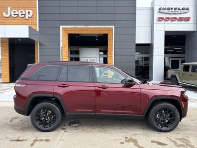 2026 Jeep Grand Cherokee Laredo Altitude 4x4