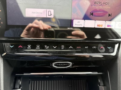 2026 Jeep Grand Cherokee Laredo Altitude 4x4