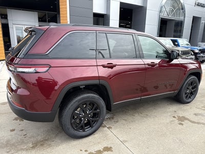 2026 Jeep Grand Cherokee Laredo Altitude 4x4
