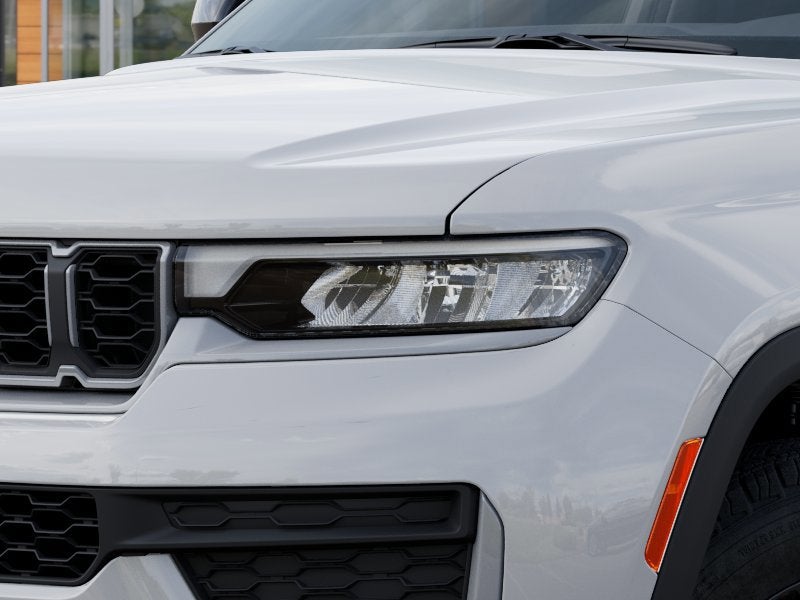 2026 Jeep Grand Cherokee Laredo Altitude 4x4