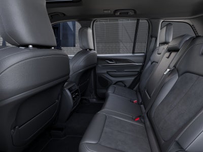 2026 Jeep Grand Cherokee Laredo Altitude 4x4