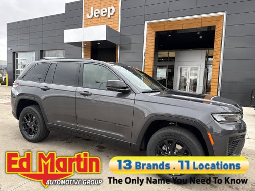 2026 Jeep Grand Cherokee Laredo Altitude 4x4