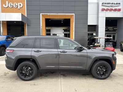 2026 Jeep Grand Cherokee Laredo Altitude 4x4