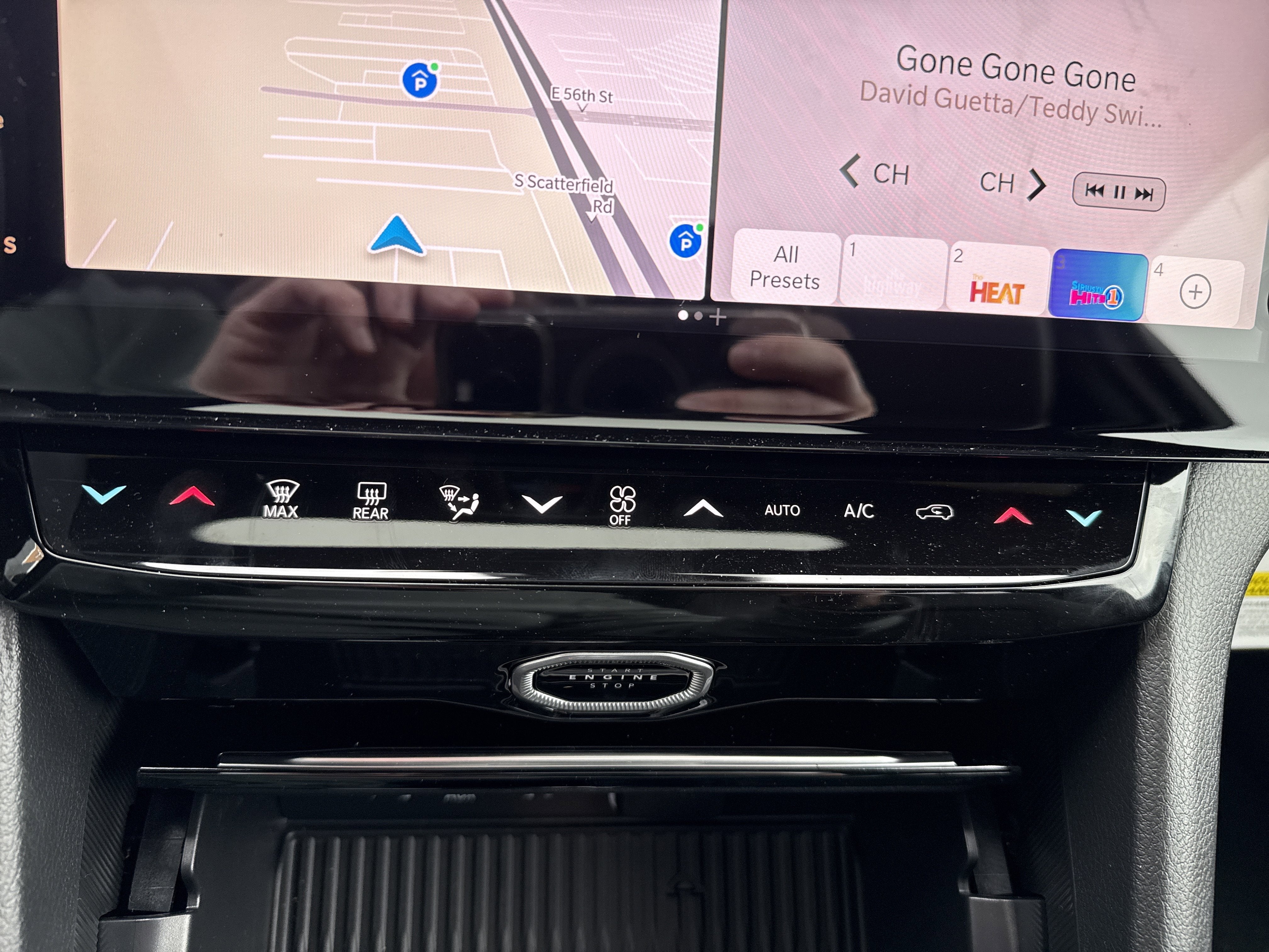 2026 Jeep Grand Cherokee Laredo Altitude 4x4