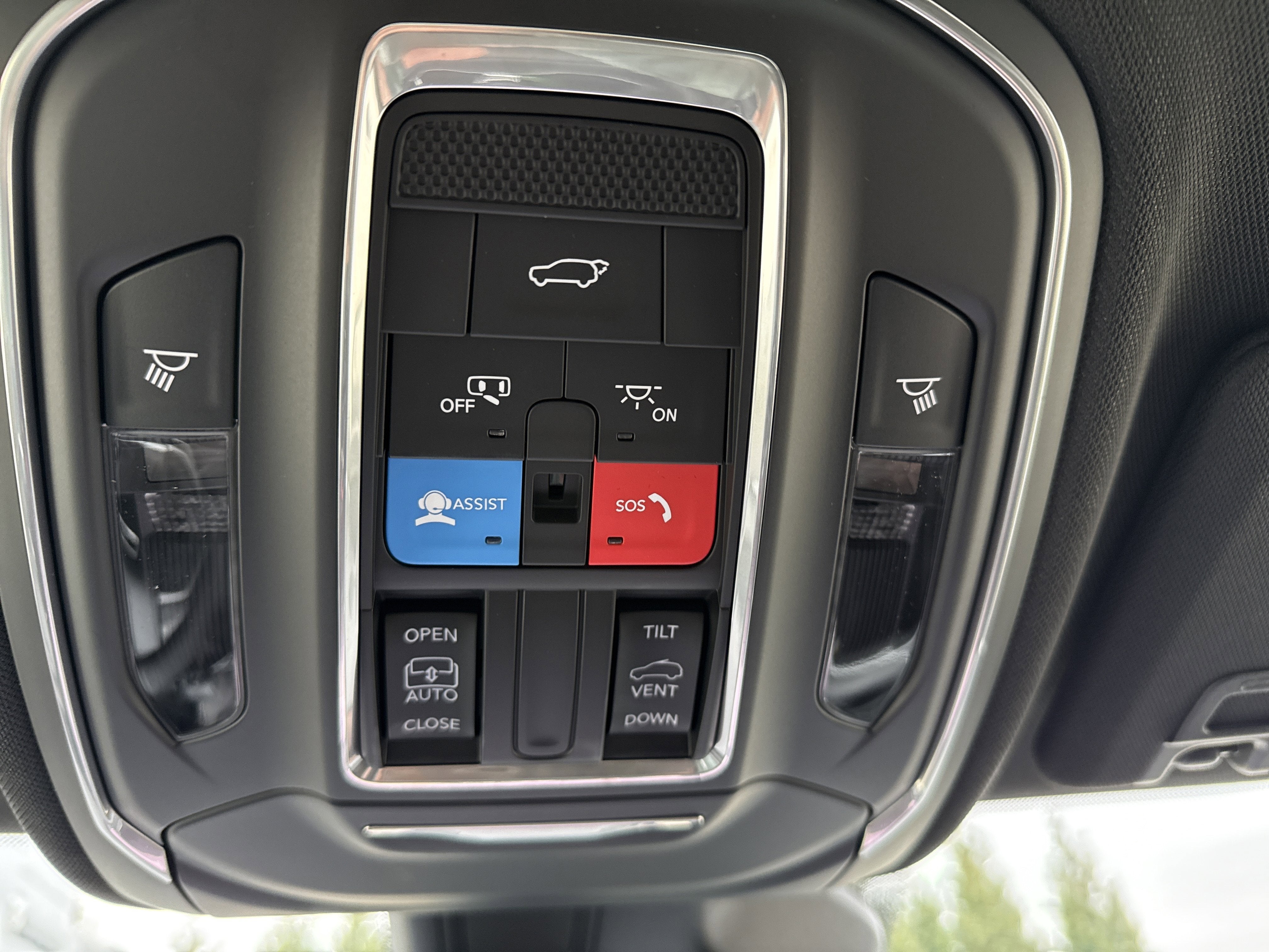 2026 Jeep Grand Cherokee Laredo Altitude 4x4