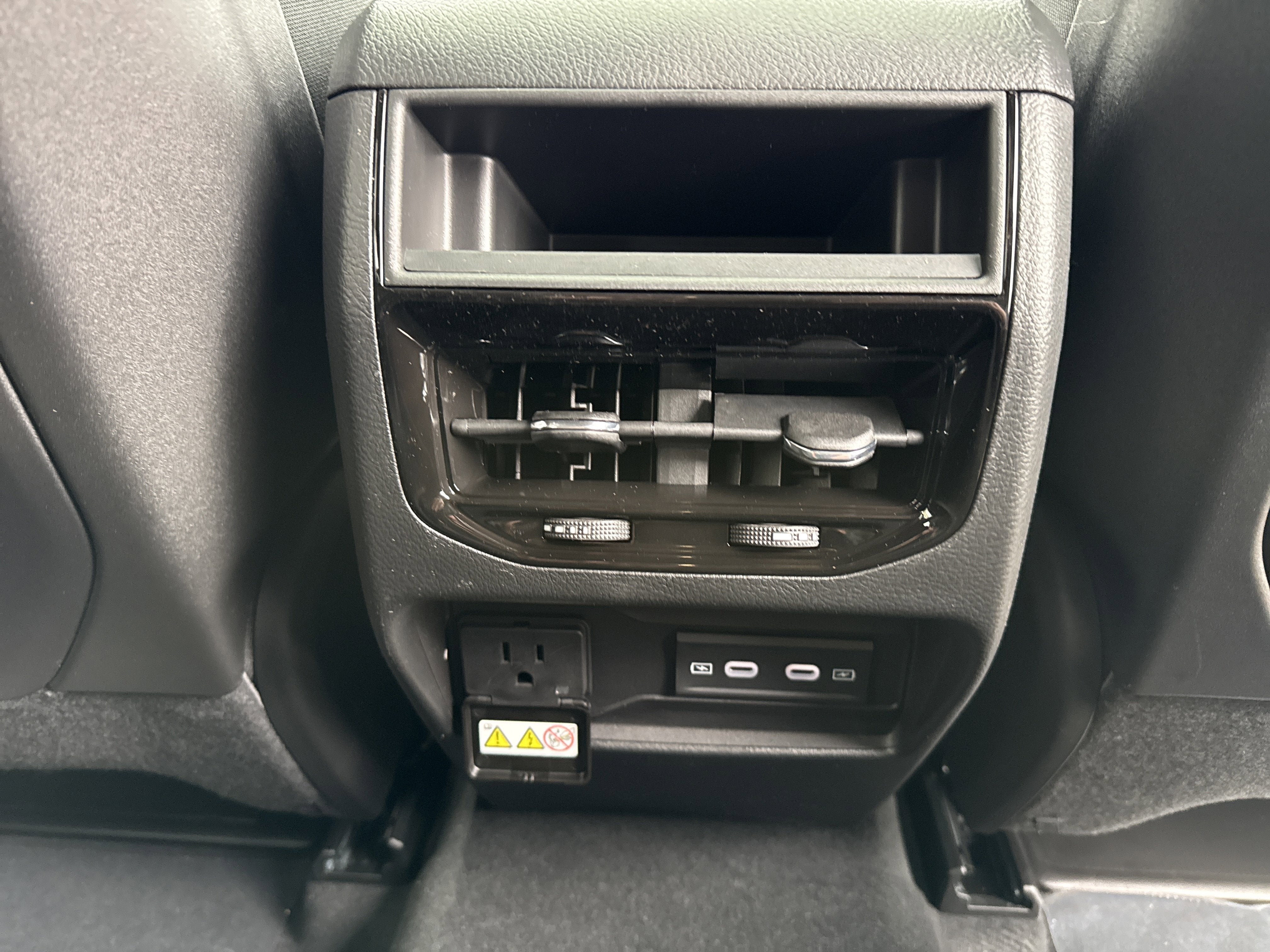 2026 Jeep Grand Cherokee Laredo Altitude 4x4