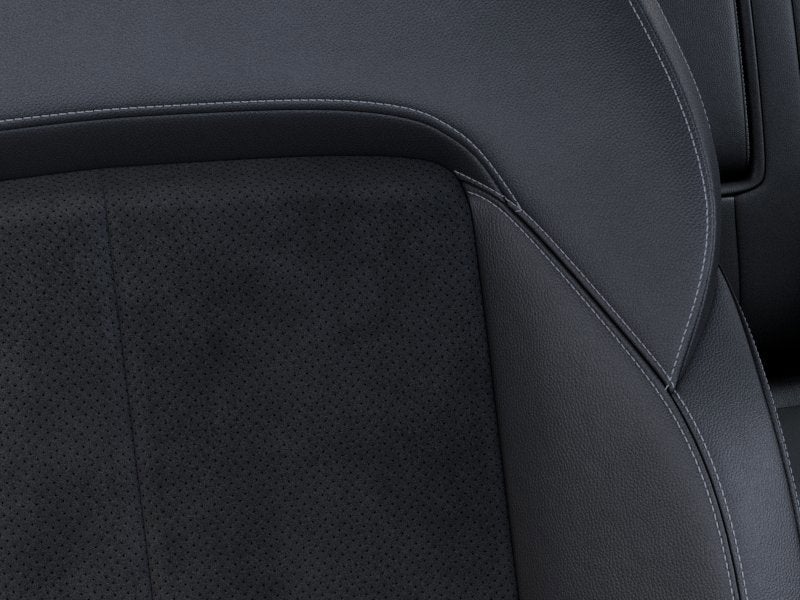 2026 Jeep Grand Cherokee Laredo Altitude 4x4