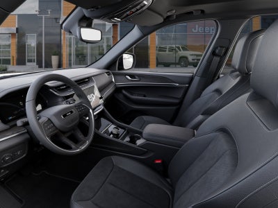 2026 Jeep Grand Cherokee Laredo Altitude 4x4