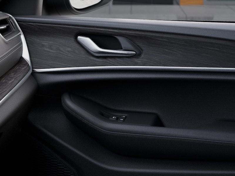 2026 Jeep Grand Cherokee Laredo Altitude 4x4