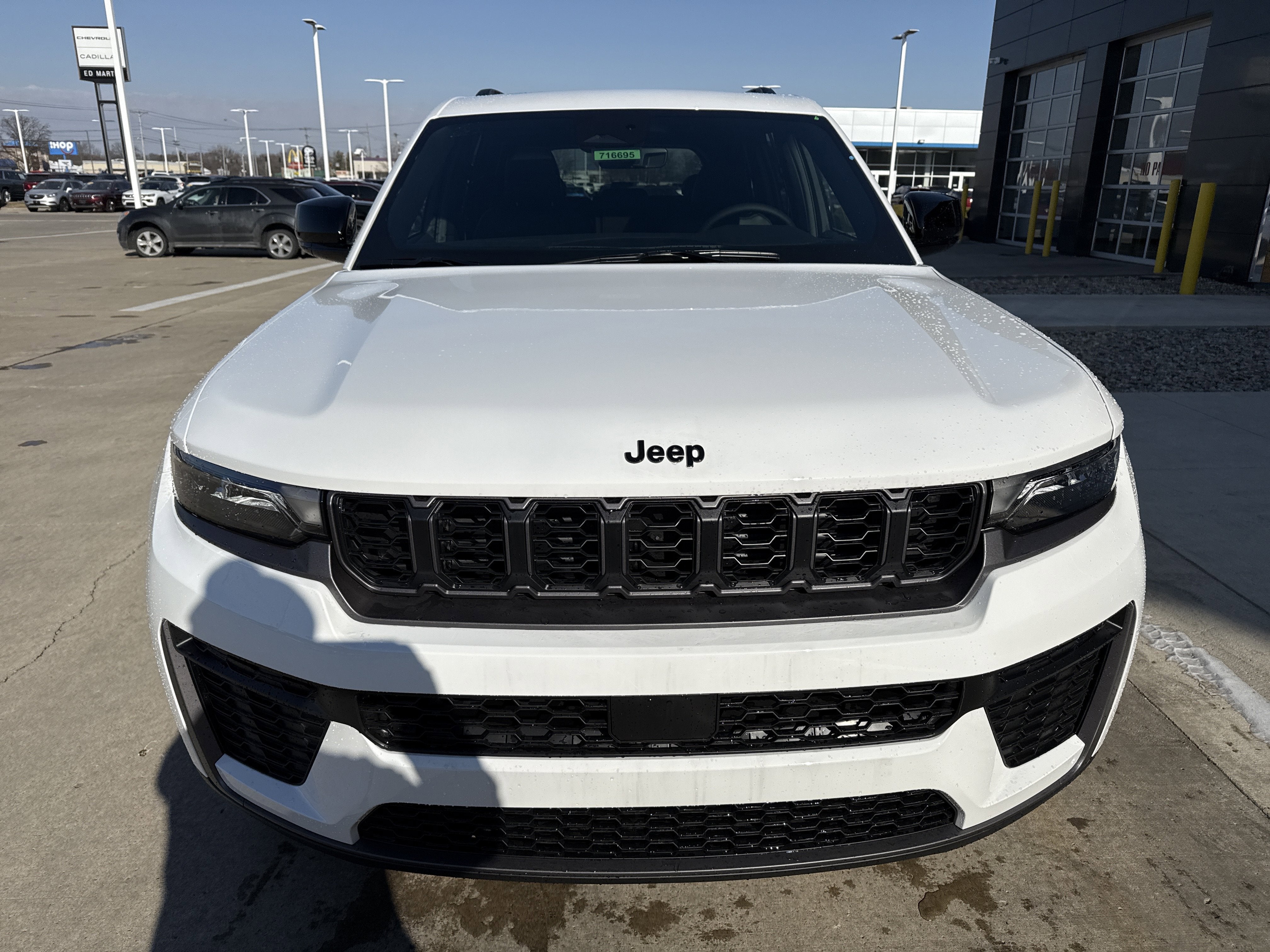 2026 Jeep Grand Cherokee Laredo Altitude 4x4