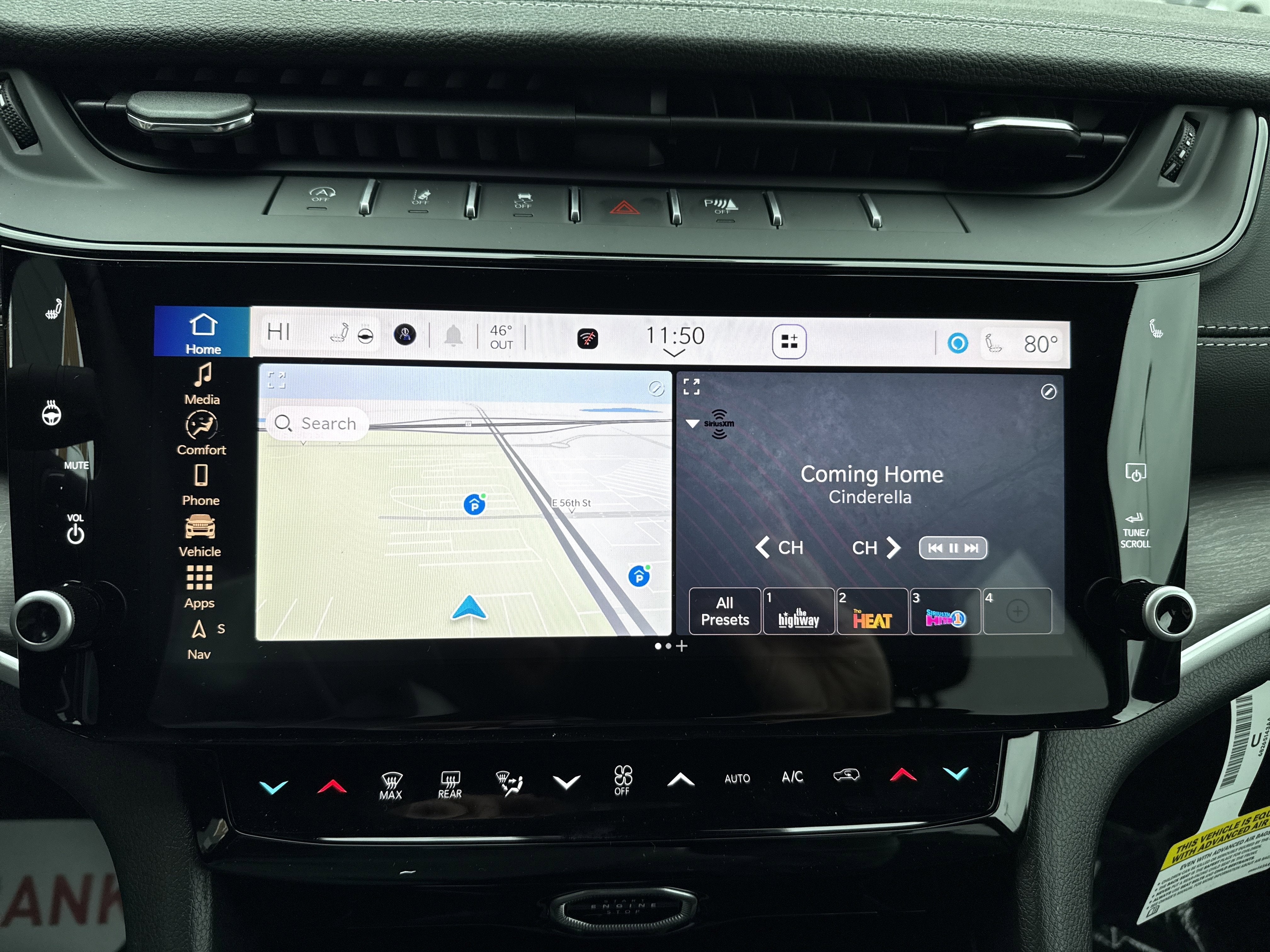 2026 Jeep Grand Cherokee Laredo Altitude 4x4