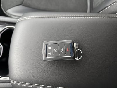 2026 Jeep Grand Cherokee Laredo Altitude 4x4