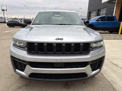 2026 Jeep Grand Cherokee Laredo Altitude 4x4