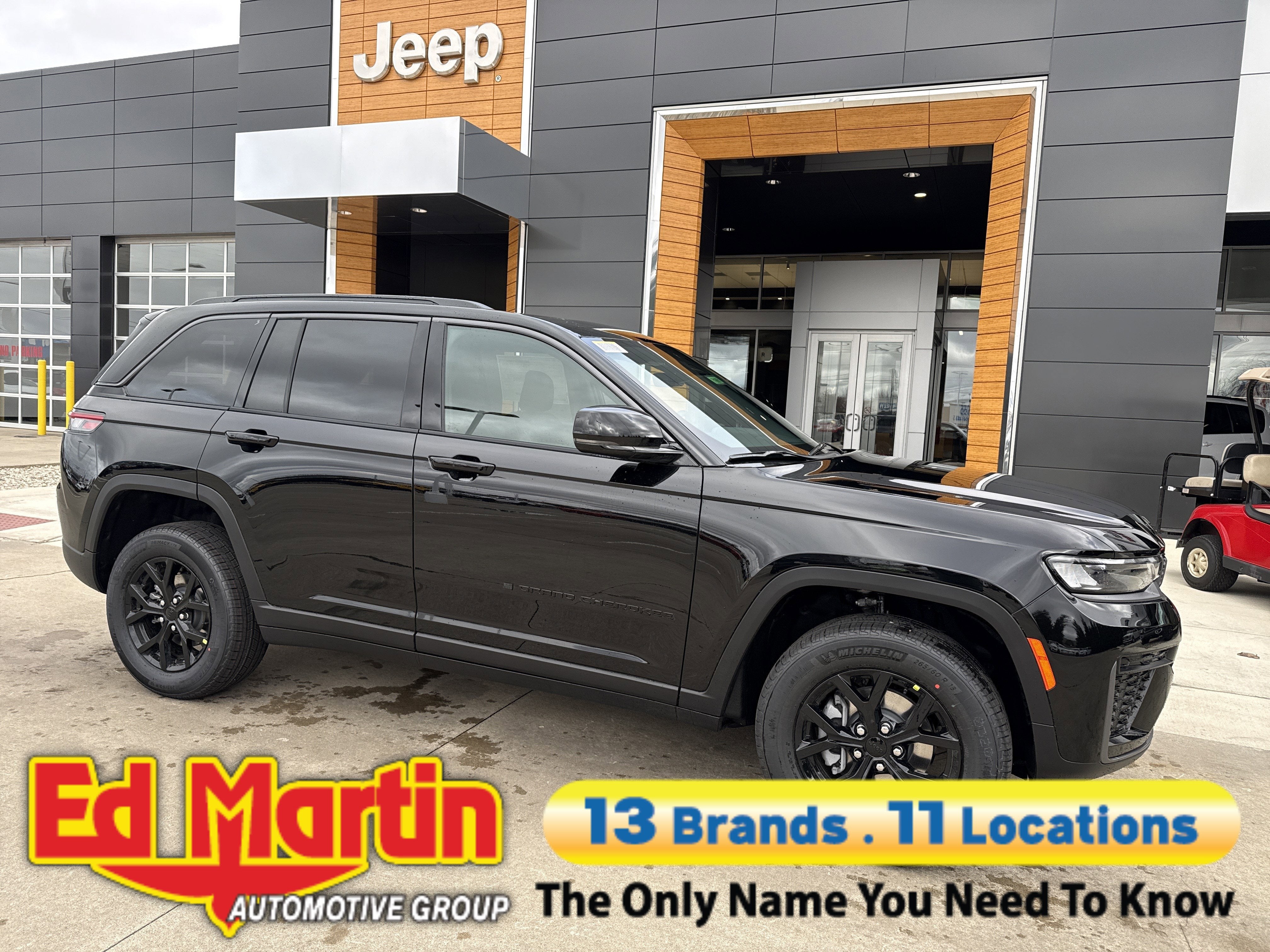 2026 Jeep Grand Cherokee Laredo Altitude 4x4