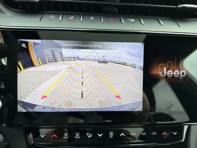 2026 Jeep Grand Cherokee Laredo Altitude 4x4