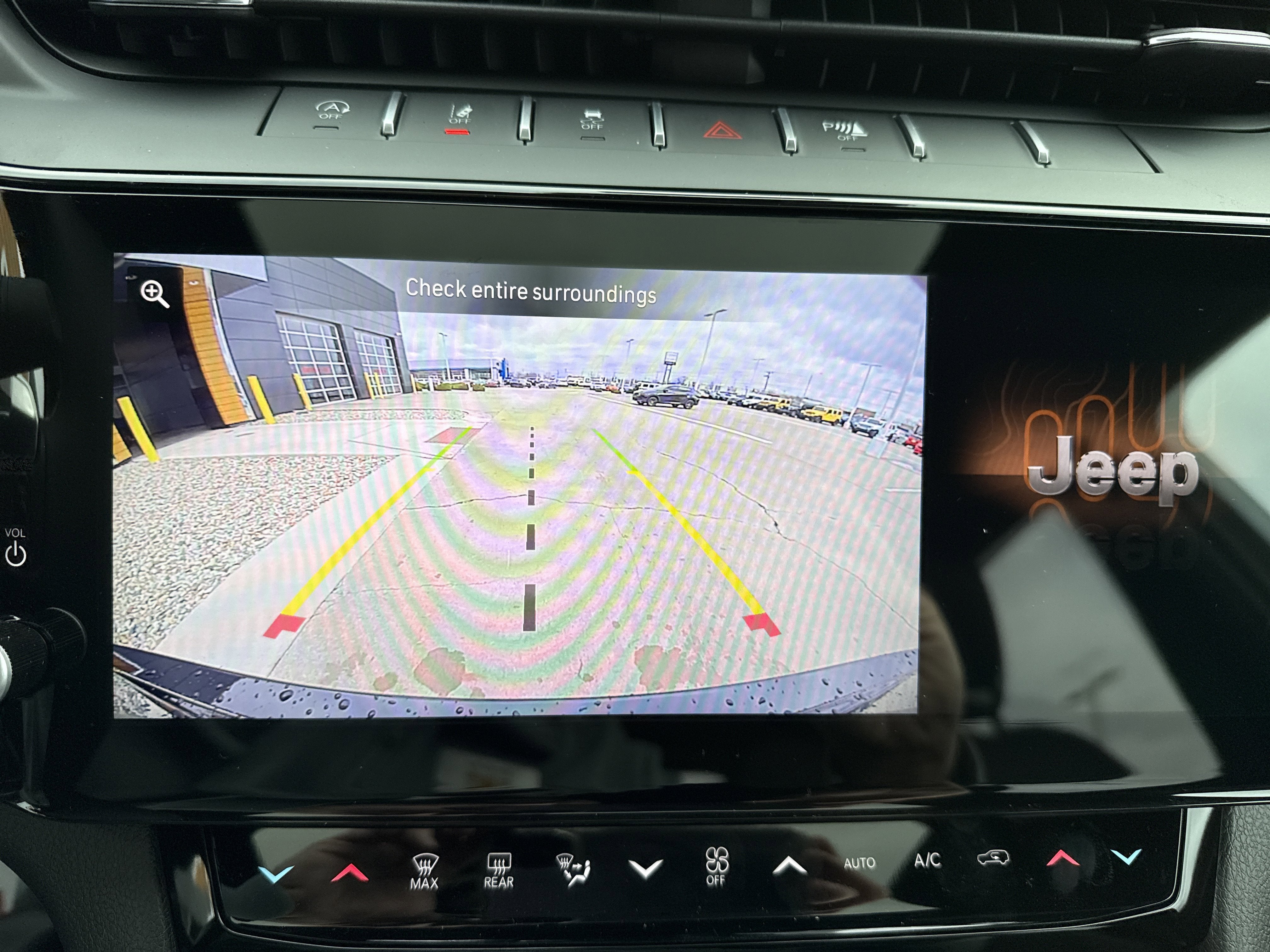 2026 Jeep Grand Cherokee Laredo Altitude 4x4