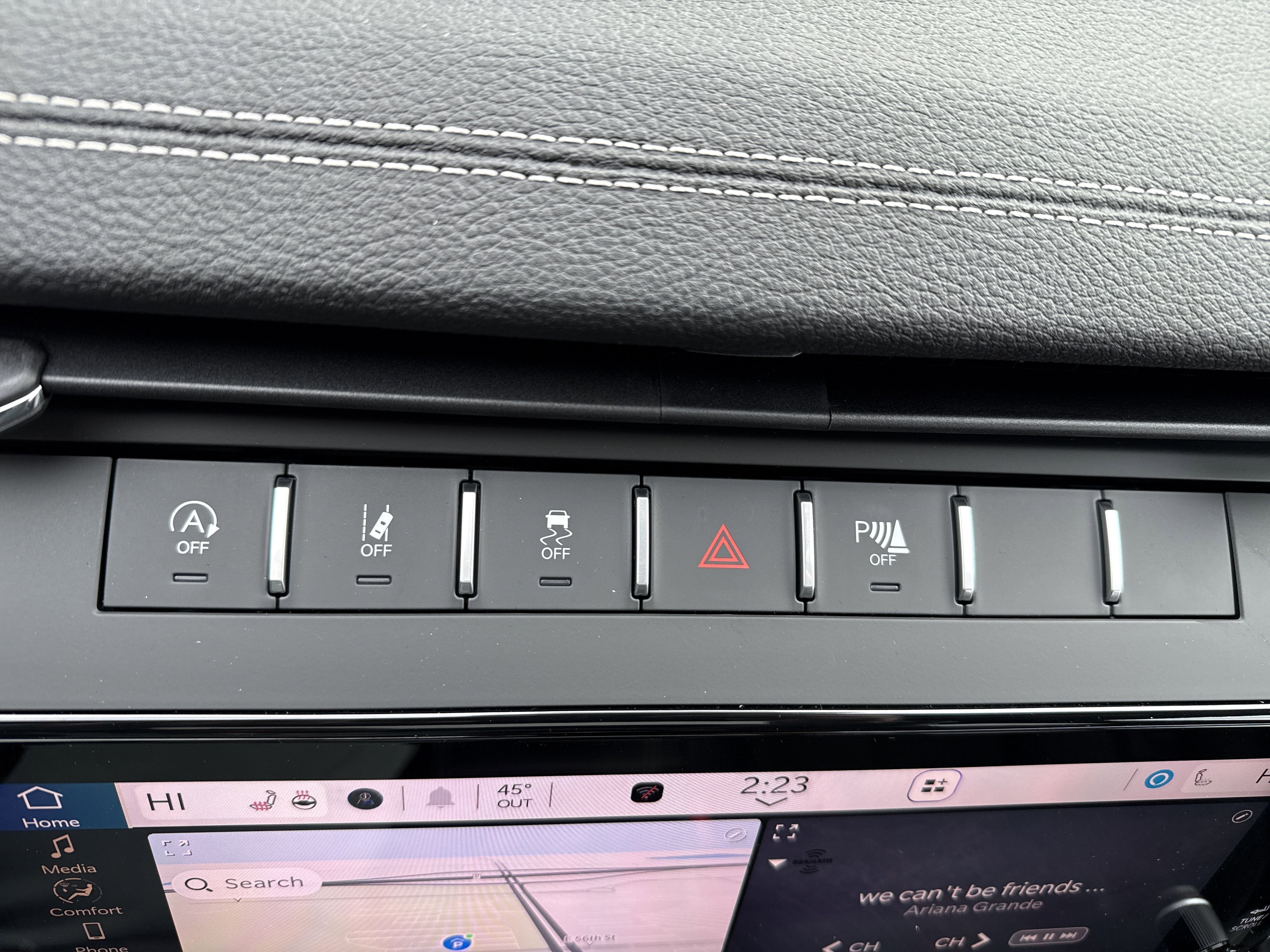 2026 Jeep Grand Cherokee Laredo Altitude 4x4