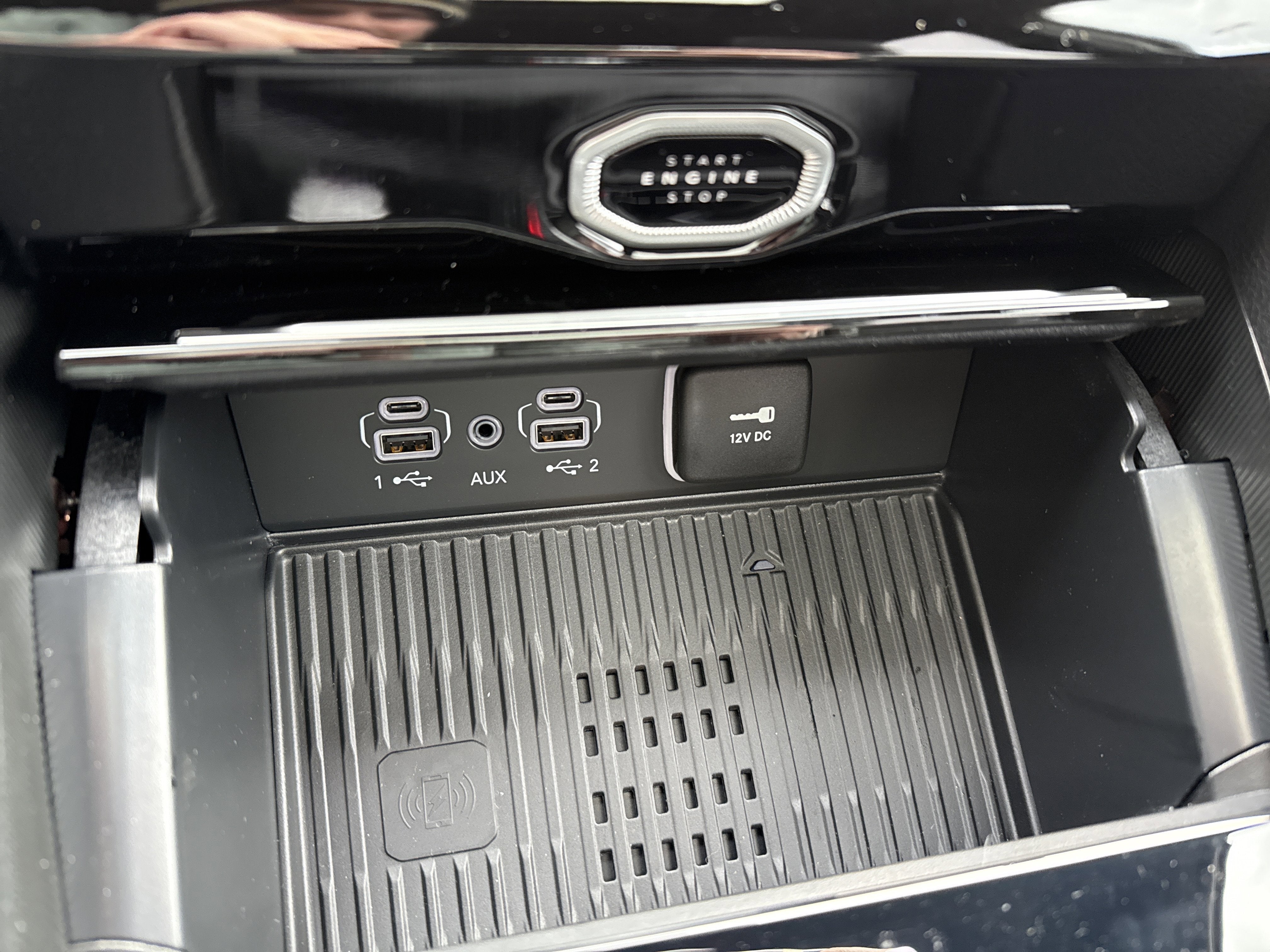 2026 Jeep Grand Cherokee Laredo Altitude 4x4