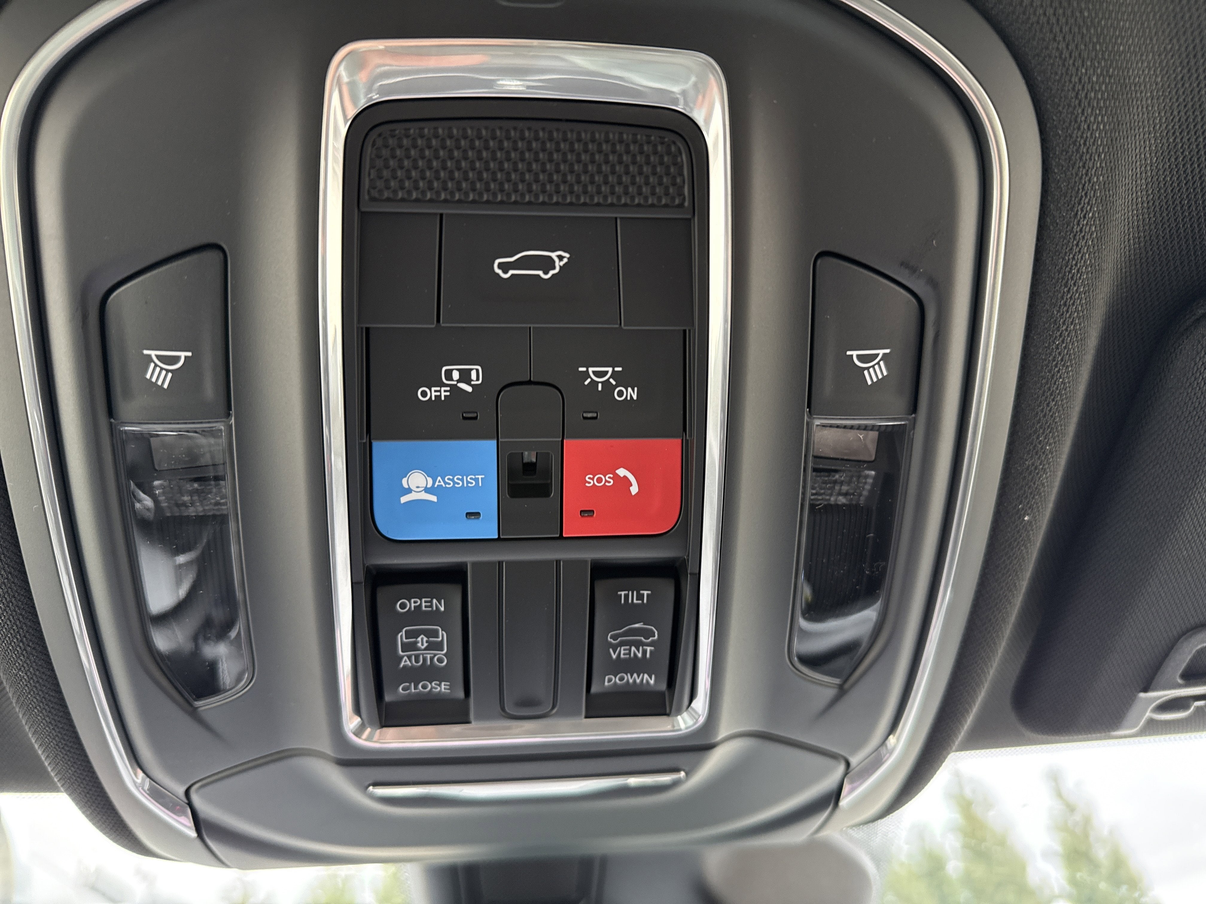 2026 Jeep Grand Cherokee Laredo Altitude 4x4