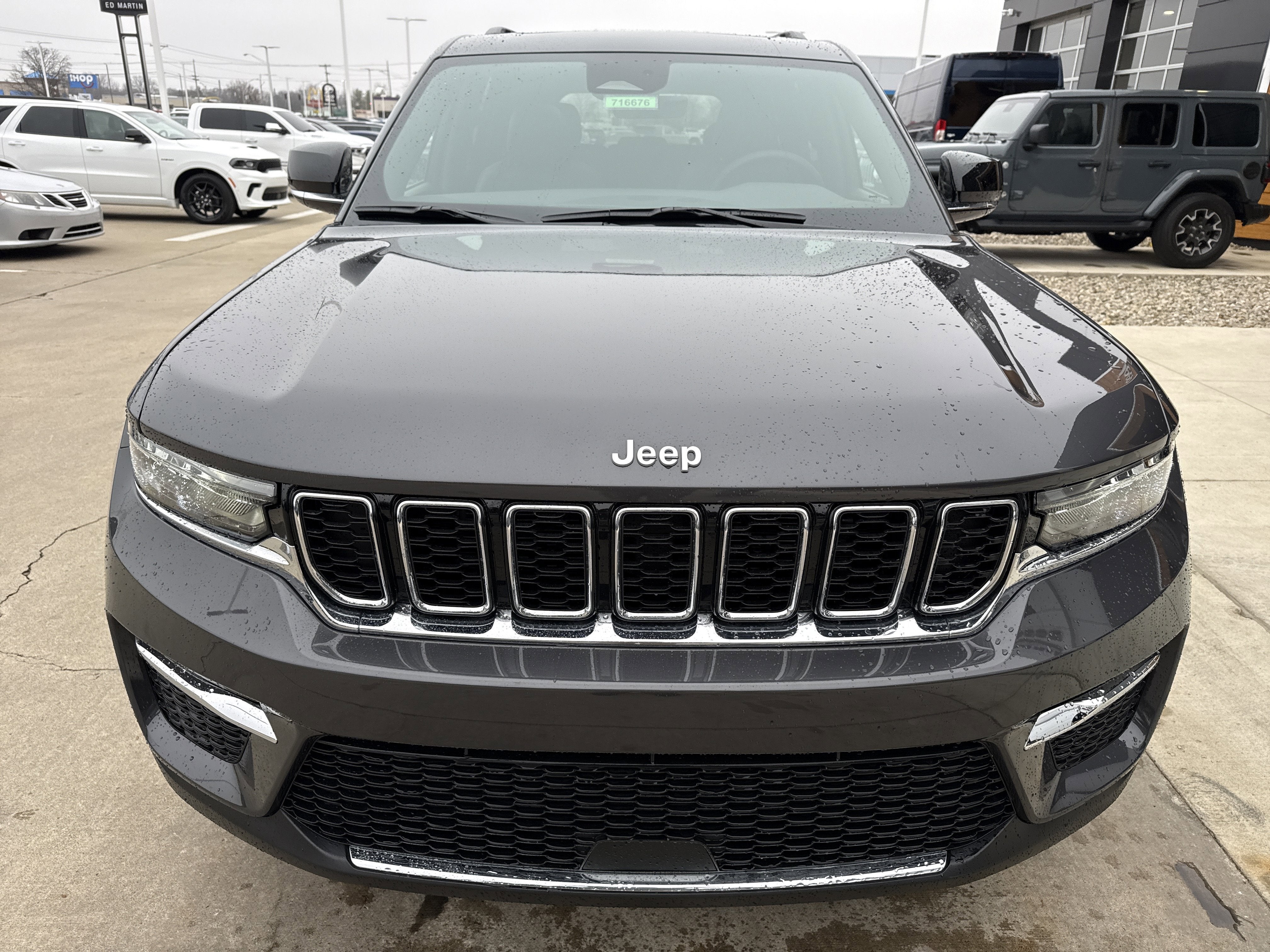 2025 Jeep Grand Cherokee Limited 4x4