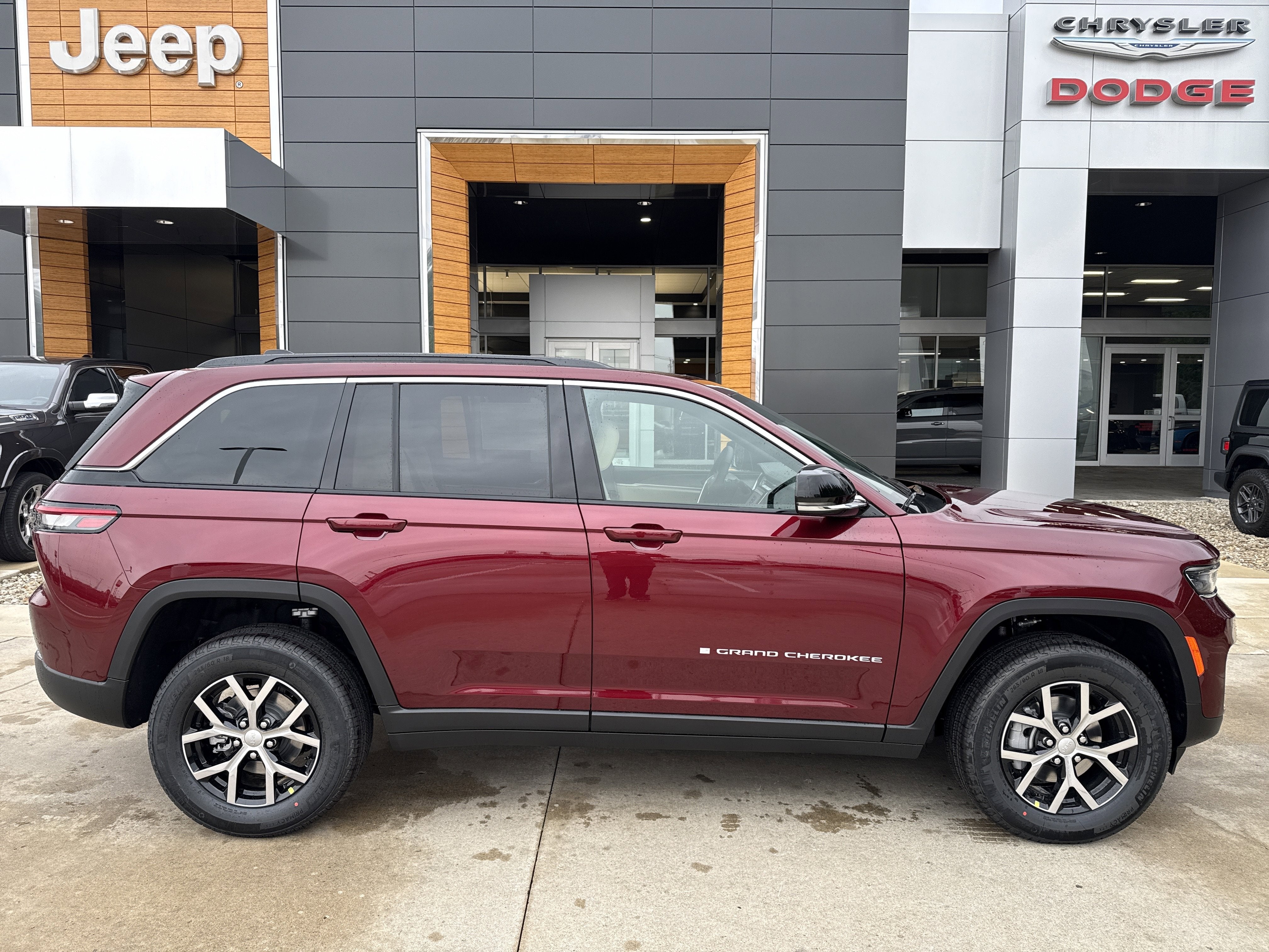 2025 Jeep Grand Cherokee Limited 4x4