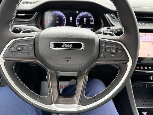 2027 Jeep Grand Cherokee Limited